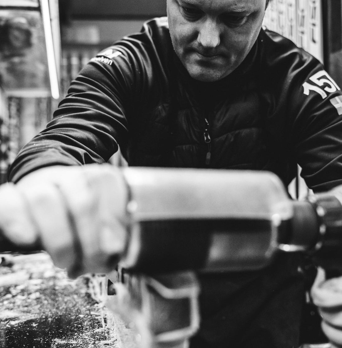 Hur vi sicklar och borstar skidor